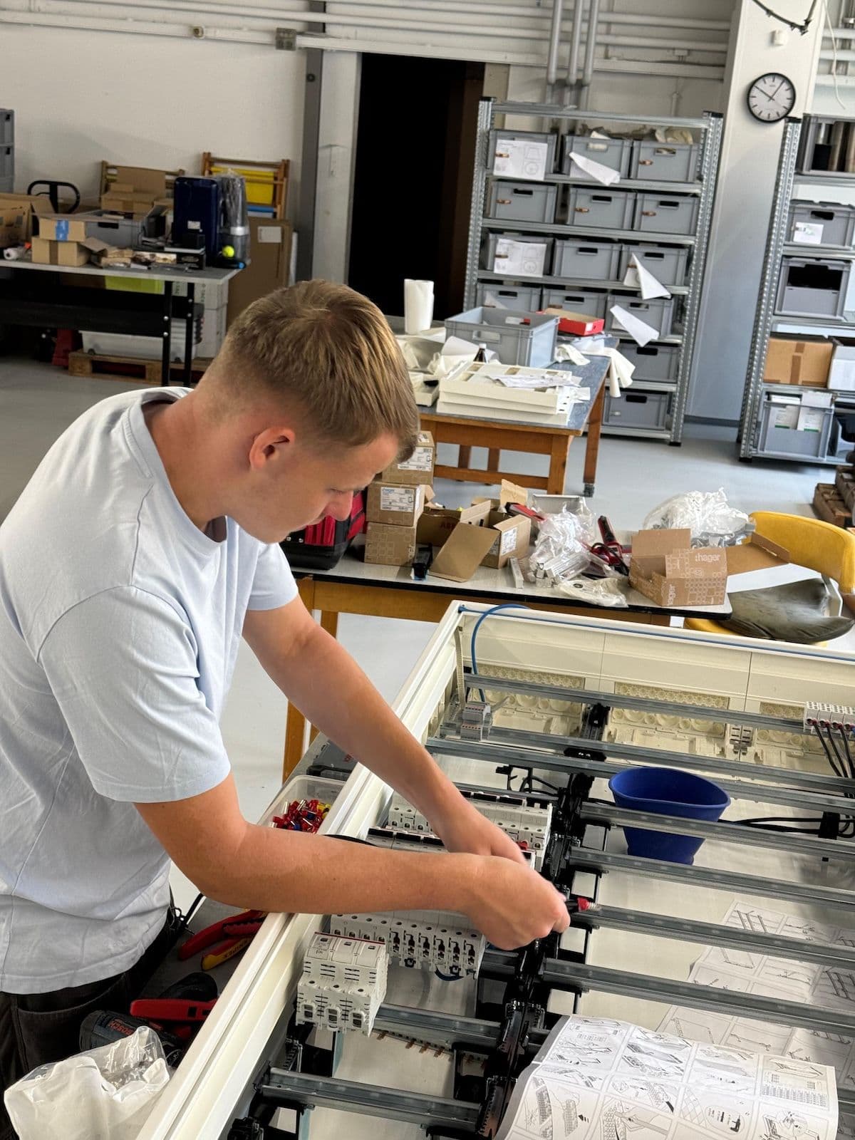 Zählerschränke und Verteilerbau - Bild 3